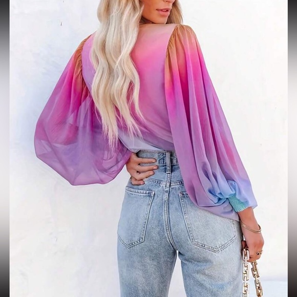 Luxe vibrant Ombre Blouse - Picture 2 of 4